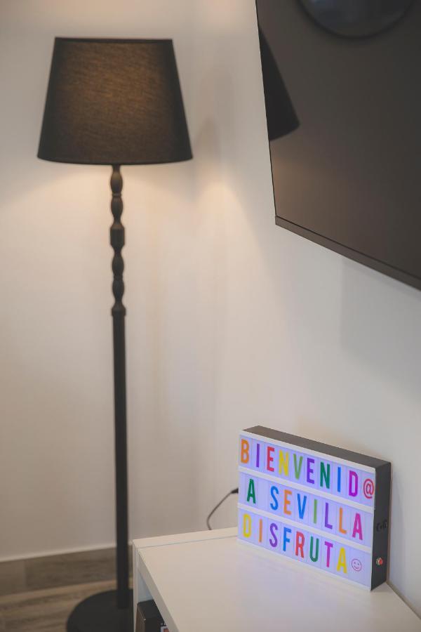 Acogedor Apartamento En Triana Sevilla Exteriör bild